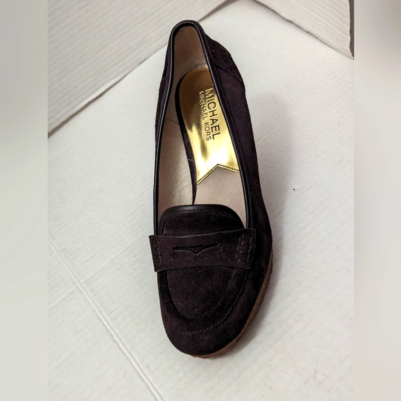Michael Michael Kors Rory Loafer Coffee Wedge Pumps High Heel Size 6 1/2M - Picture 2 of 9